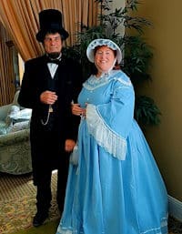 Whit and Julie McMahon - Abraham and Mary Todd Lincoln Presenters.